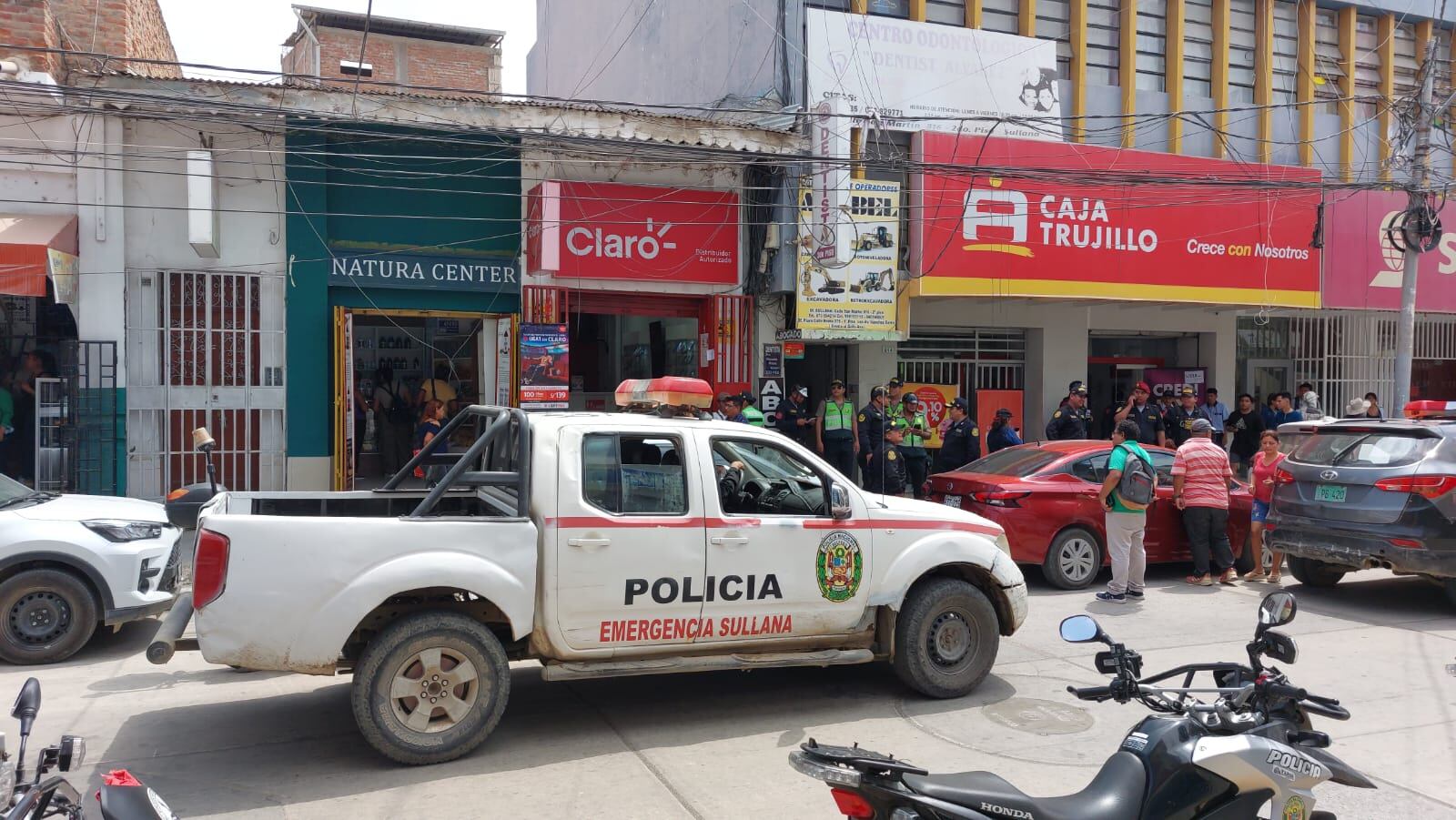 El ex jefe de la Región Policial de Piura, coronel PNP (r), Máximo Vargas Hugo, aseguró que, pese a la falta de logística, el comando policial debería de elaborar un plan e implementar una estrategia para disminuir y contrarrestar la delincuencia, la cual ha rebasado en la región.