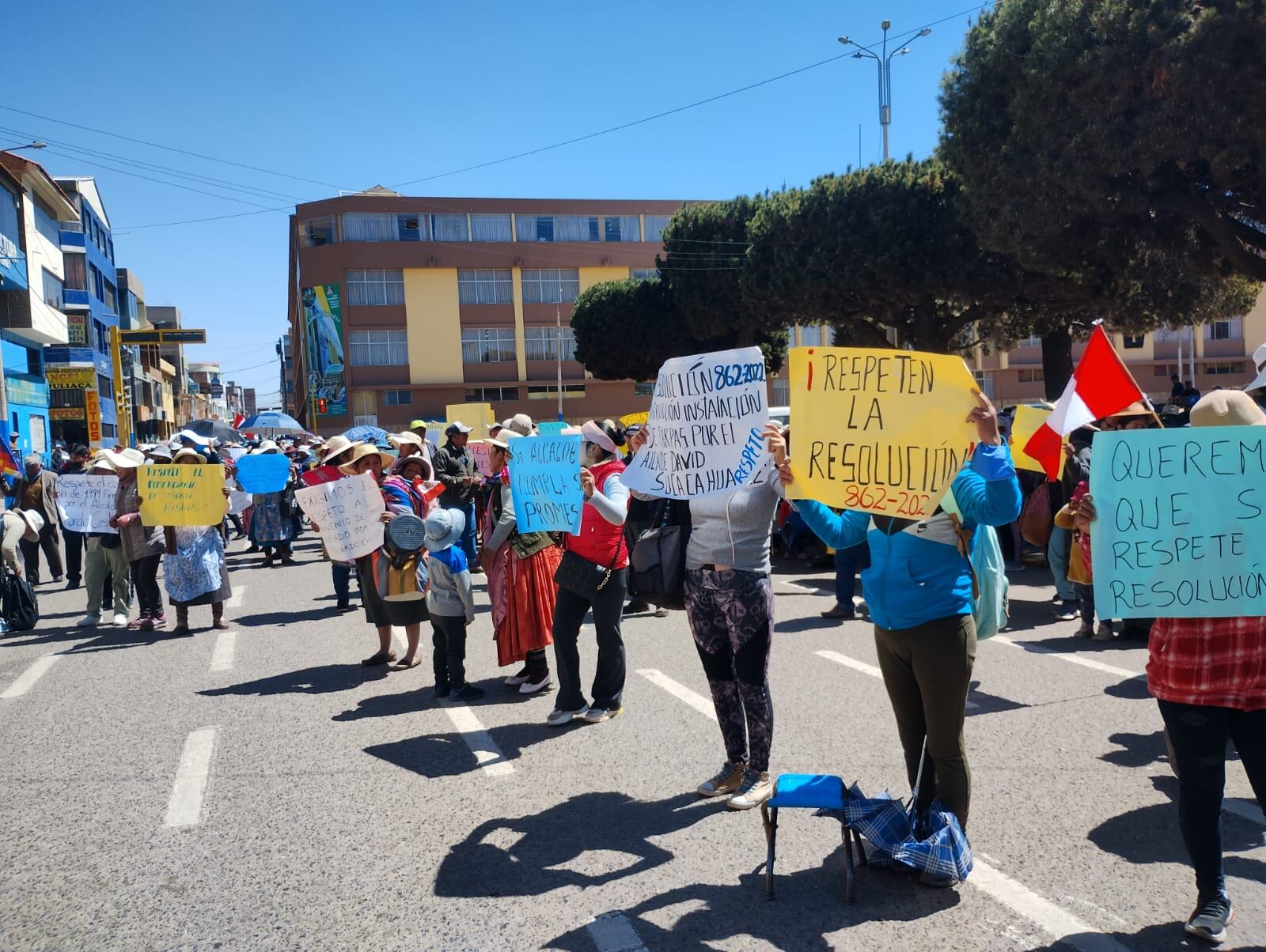 Quejosos se reunieron con alcalde, pero, no arribaron a ningún acuerdo. Foto/Feliciano Gutiérrez.
