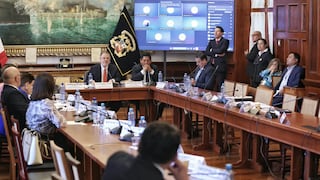 Comisión de Constitución suspende debate de facultades legislativas hasta nuevo aviso
