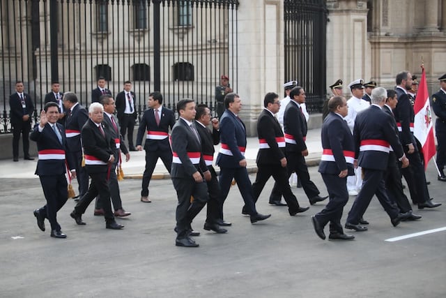 José María Balcázar salió de Palacio de Gobierno rumbo a la Catedral de Lima para participar en la misa y tedeum por Fiestas Patrias.