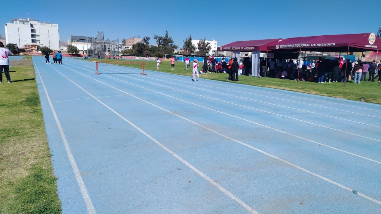 Instalación de la nueva pista atlética del estadio Umacollo, en Arequipa, está retrasada. (Foto: Álvaro Figueroa/@photo.gec)