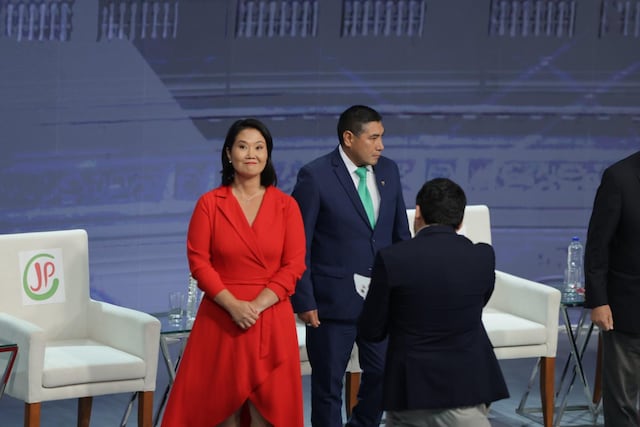 El lado B del quinto día de debate presidencial 2026 (Fotos: GEC)