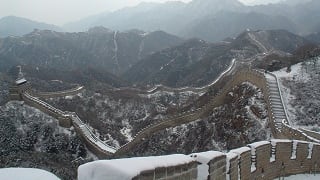 China: Dos turistas desaparecidos en Gran Muralla por fuerte nevada 