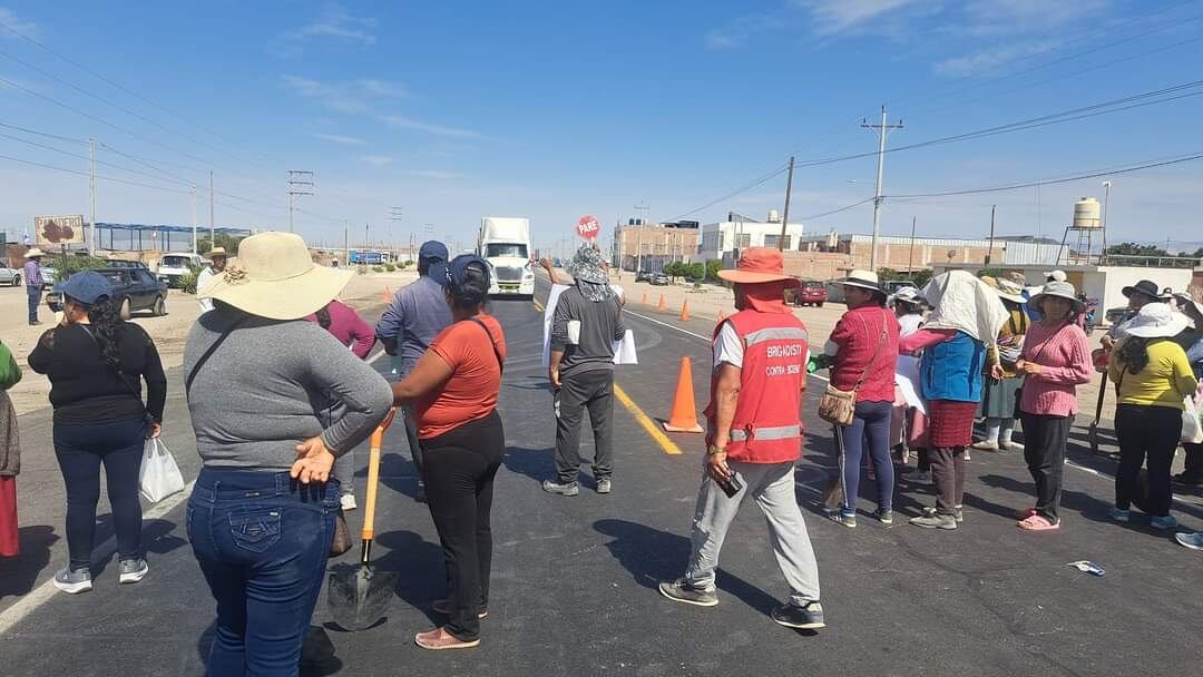 Pobladores de La Joya indignados por constantes accidentes de tránsito (Foto: Municipalidad de La Joya)