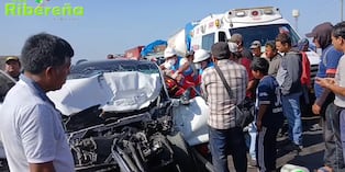 Accidente de tránsito ocurrió en la carretera Panamericana Norte, en la provincia de Pacasmayo. (Foto: Ribereña Guadalupe Guadalupe)