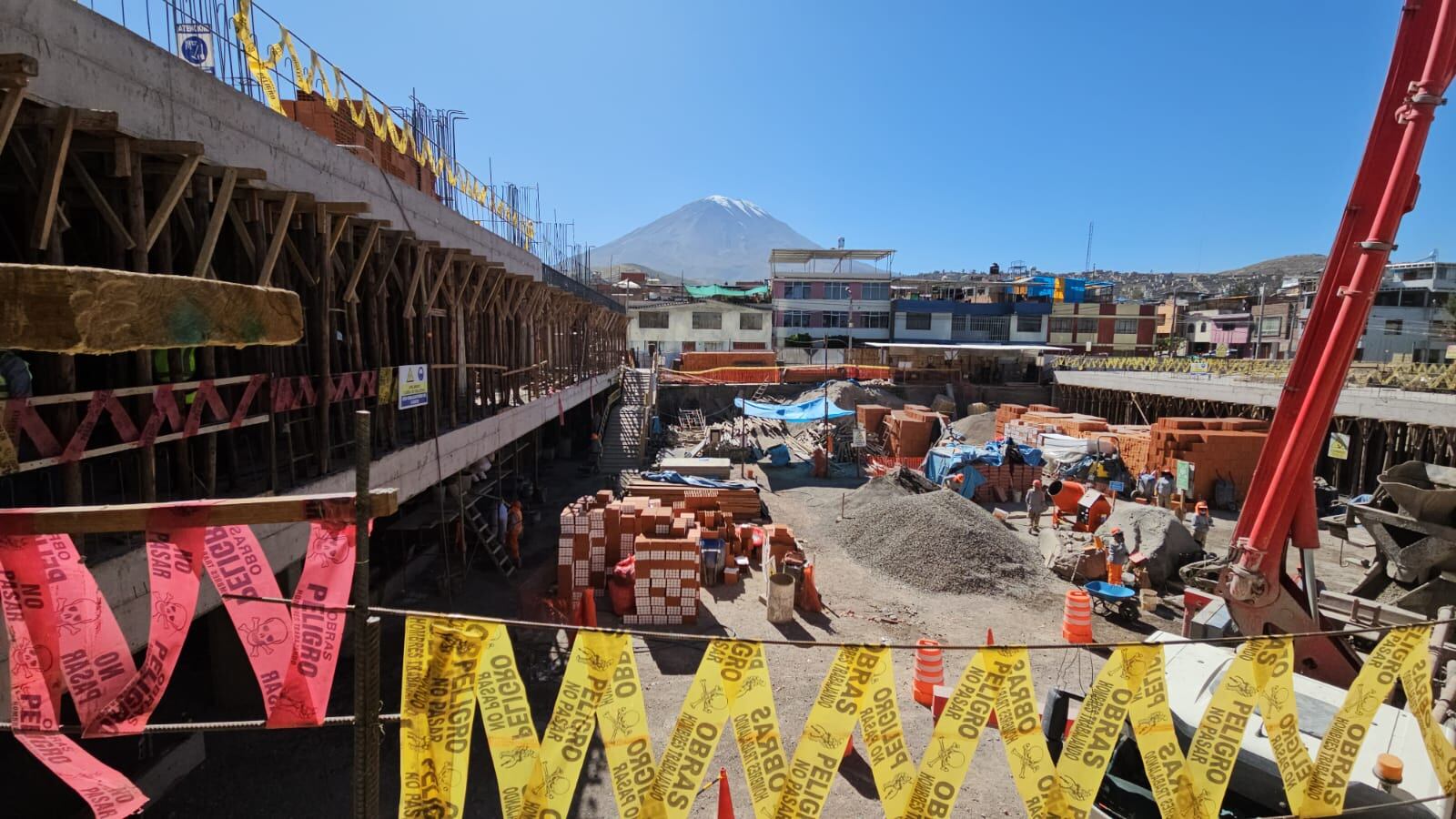 Trabajos en el colegio El Gran Amauta del distrito de Miraflores. Foto: Difusión.