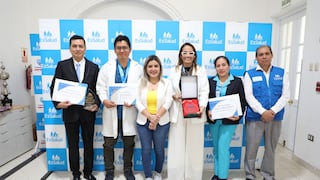 La Libertad: Reconocen la excelencia, la seguridad del paciente y la investigación científica