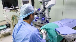 Niño de 7 años recupera la visión gracias a un trasplante de córnea realizado en Piura