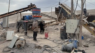 Arequipa: Decomisan maquinaria de casi S/2 millones en operación contra minería ilegal en Majes