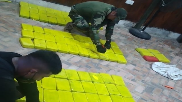 Loreto: Policía halla 115 kilos de droga enterrados en la provincia de Putumayo