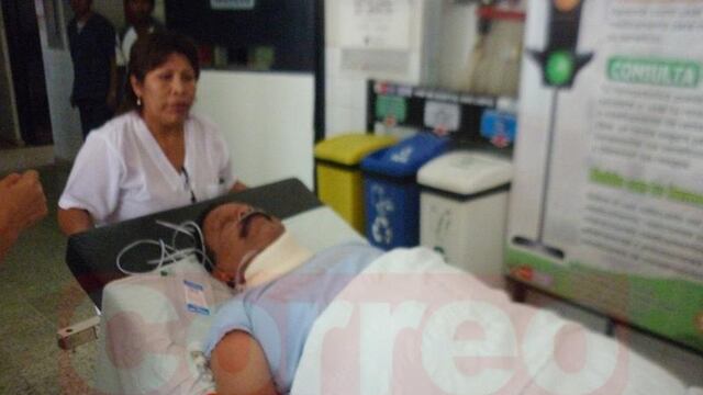 Congresista Zamudio herido tras volcadura de su camioneta en Camaná