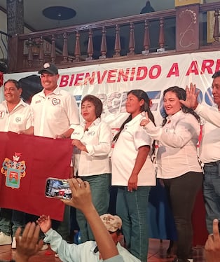 Candidato presidencial George Forsyth llegó a la ciudad de Arequipa. (Foto: Jeamilett Chirinos/@photo.gec)