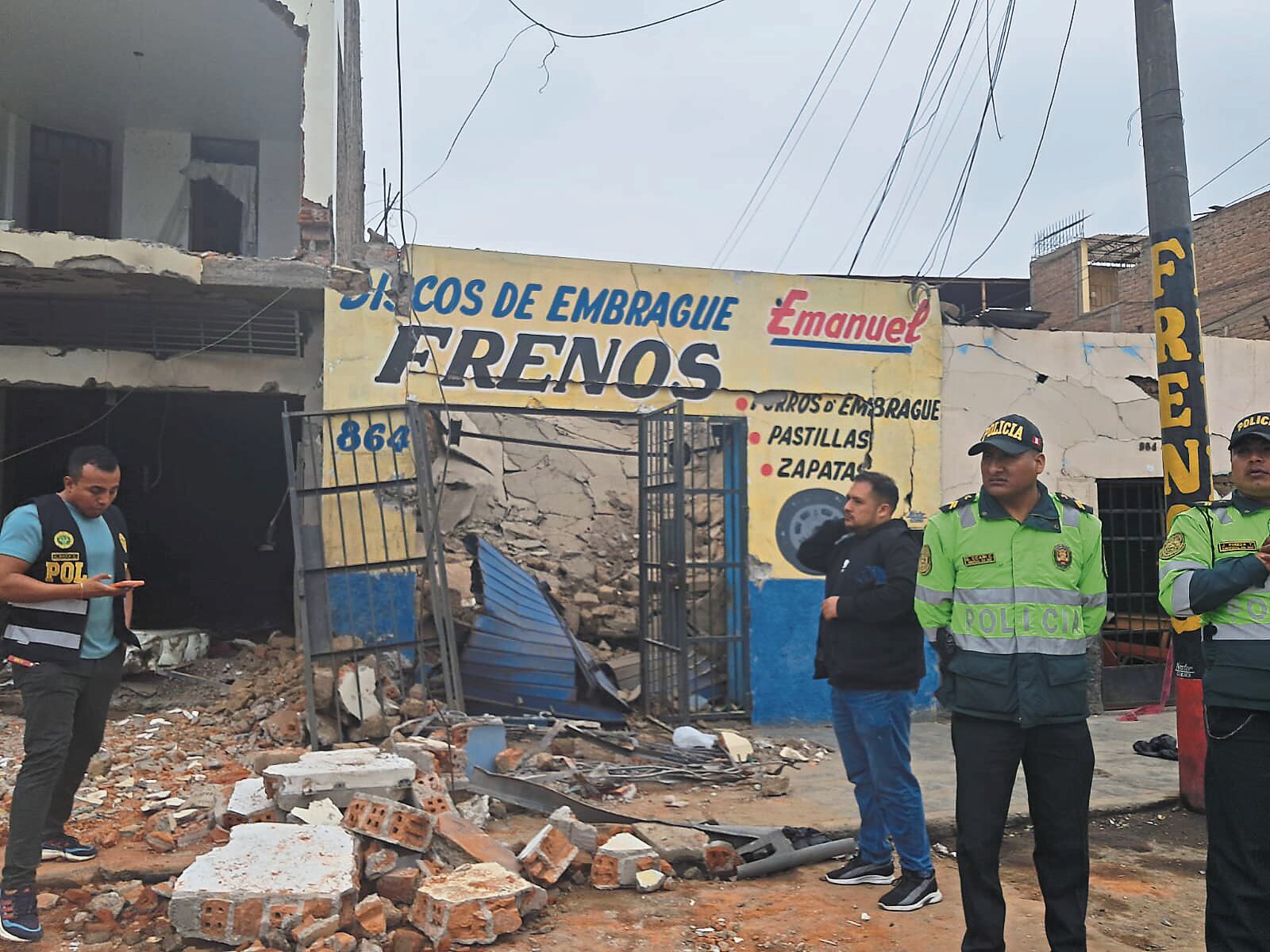 Comandante general de la PNP, Víctor Zanabria, dice que dejaron en libertad a sospechosos a pesar que existía “evidencia material” de su participación en ilícito.