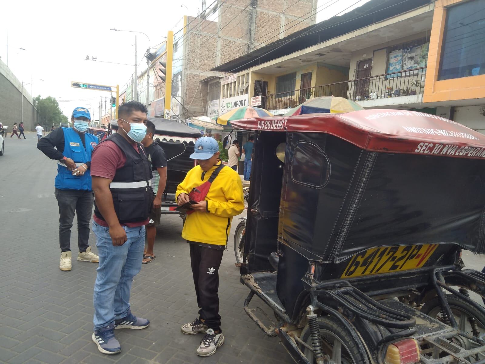 Comuna piurana y policía de Tránsito realizaron un operativo contra mototaxis informales