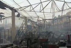 SJL: incendio consumió fábrica de bolsas de polietileno en avenida Canto Grande durante Nochebuena