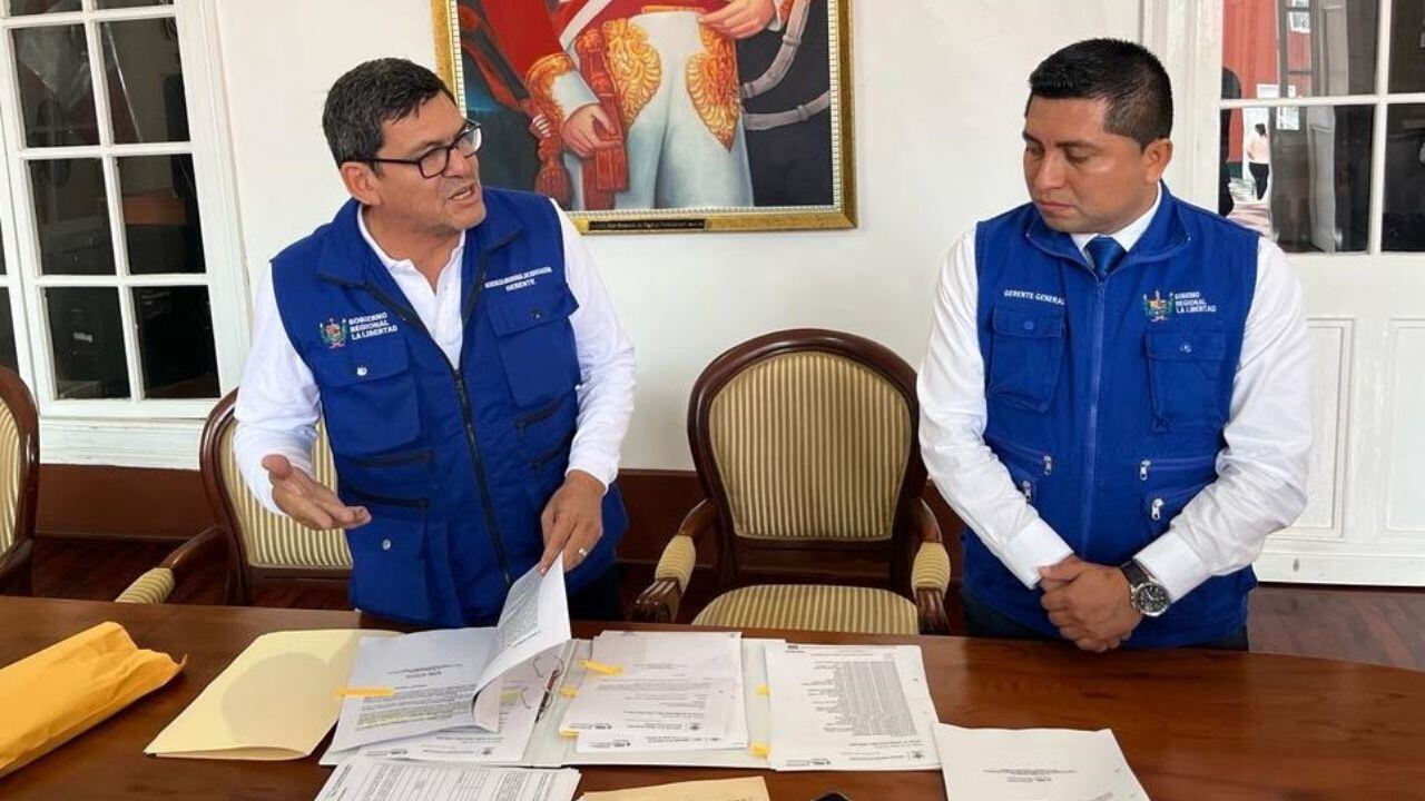 A la sesión también fue citado el gerente general de La Libertad, Martín Namay Valderrama, quien dará detalles sobre las transferencias para obras a gobiernos locales.