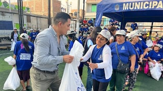 Municipio de Trujillo entrega más de 1,500 canastas de víveres a adultos mayores vulnerables