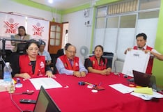Más de 900 actas observadas revisa el Jurado Electoral Especial de Chanchamayo