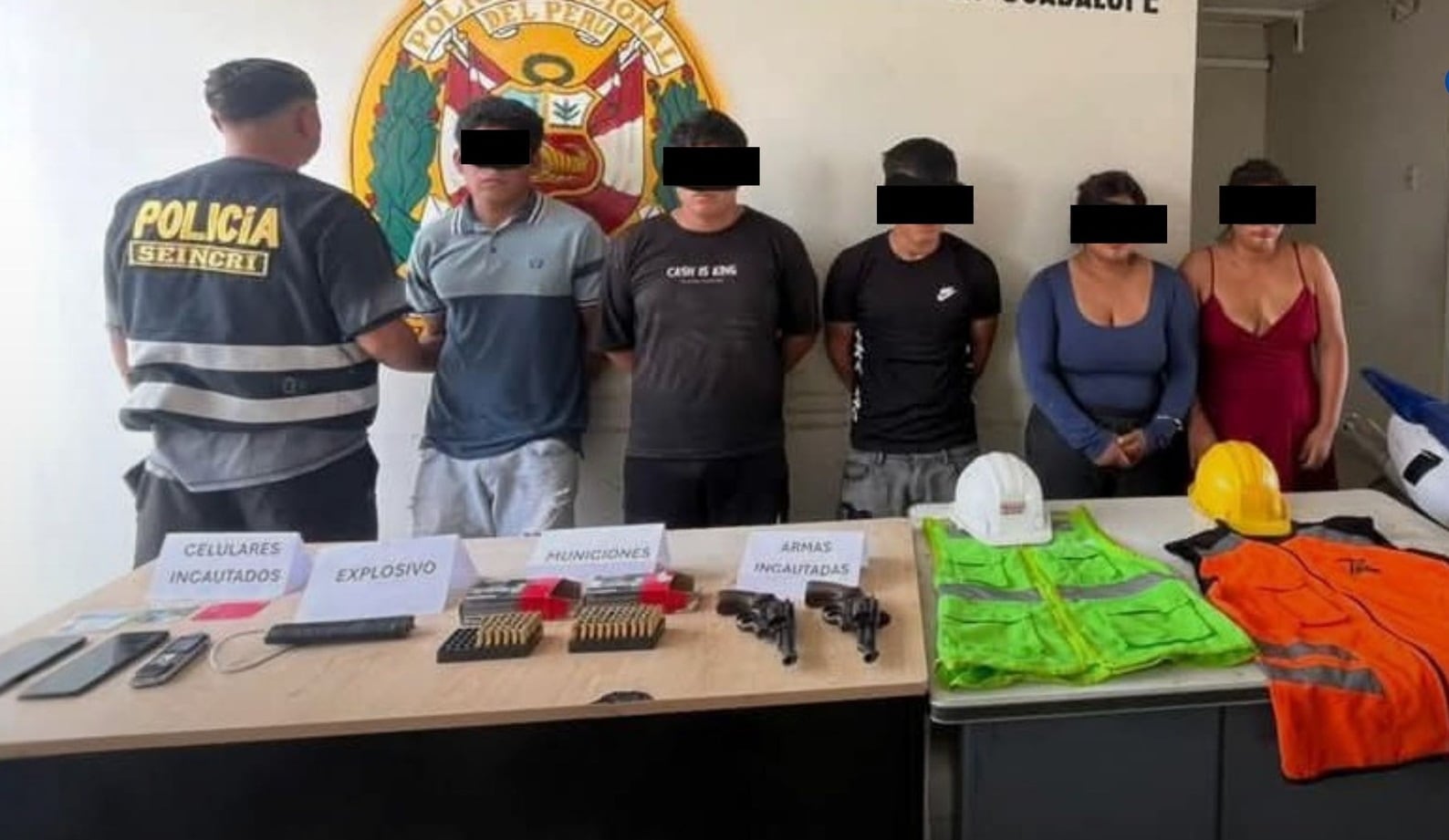 Se les incautó armas de fuego, explosivos y balas. Estarían vinculados a casos de extorsión.