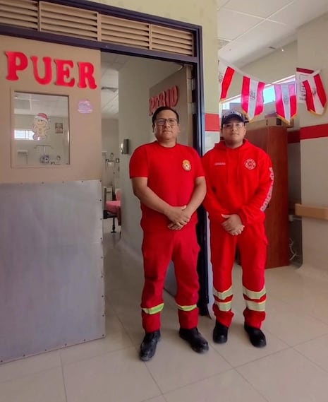 Parto de emergencia en Pisco: bomberos voluntarios auxilian a madre y recién nacido