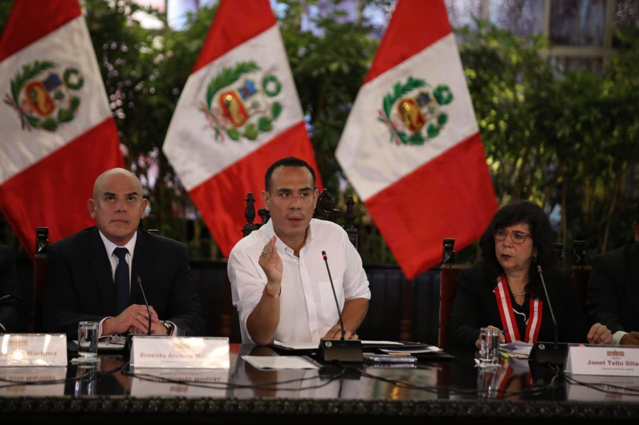 Durante la primera sesión ordinaria del Conasec 2026, el mandatario señaló que el plan servirá como herramienta de medición y hoja de ruta contra la criminalidad. (Foto: GEC)