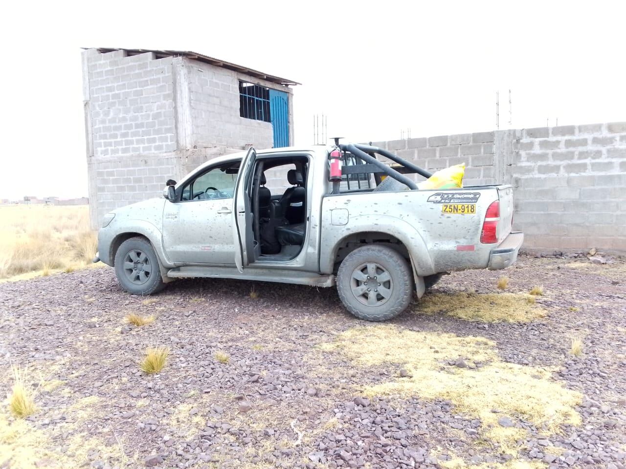 Trabajadores mineros fueron interceptados en esta camioneta. Foto/Difusión.
