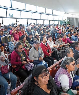 Transportistas participaron de mesa de diálogo en la Municipalidad Provincial de Arequipa. Foto: GEC.