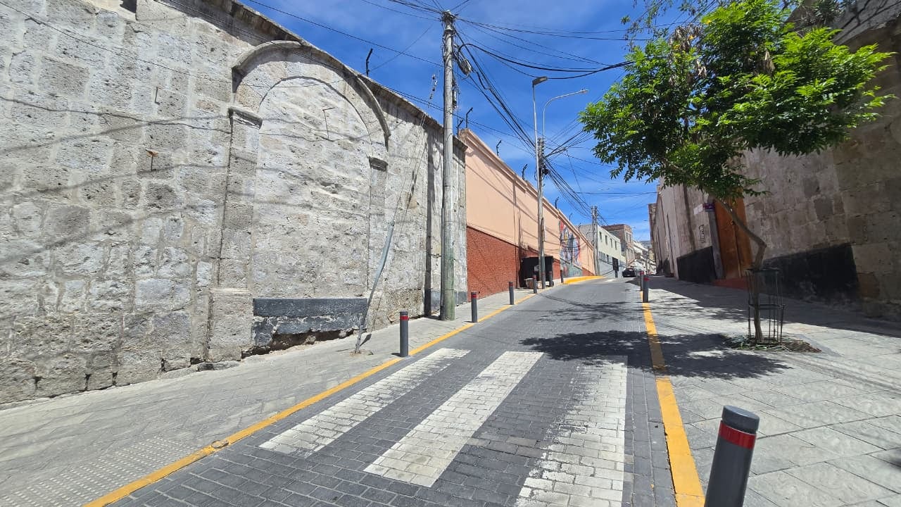 Calle Beaterio y su historia en Arequipa. (Foto: Yunsu Pariapaza/@photo.gec)