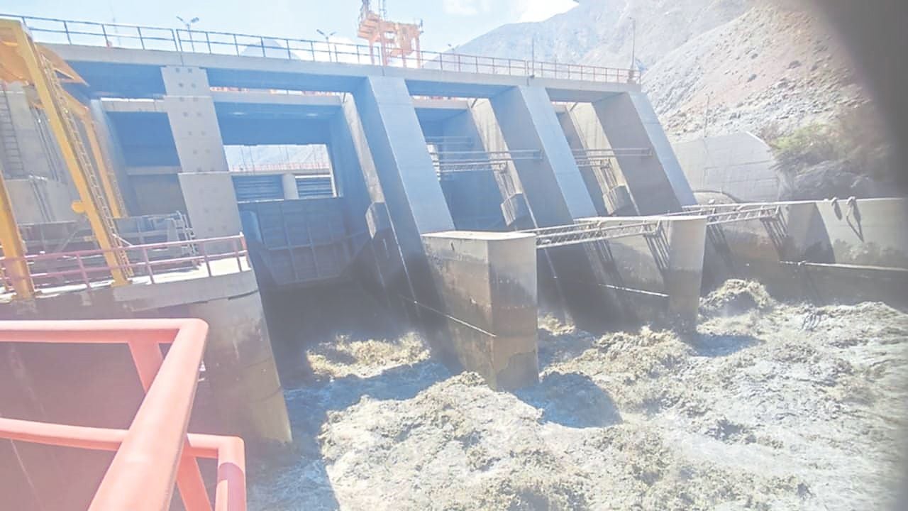 El caudal del río Santa ha disminuido y ya no es necesario mantener el cierre de las compuertas del PECh. Sin embargo, hay un monitoreo constante.