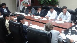 PCM se reune con alcaldes de Puno y ofrece FONIPREL
