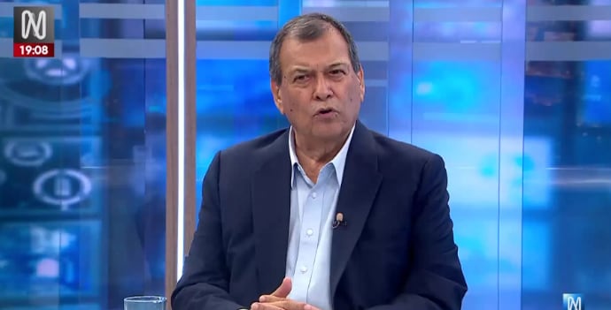 El excandidato presidencial reveló que planteó esta alternativa a Keiko Fujimori durante una reunión.