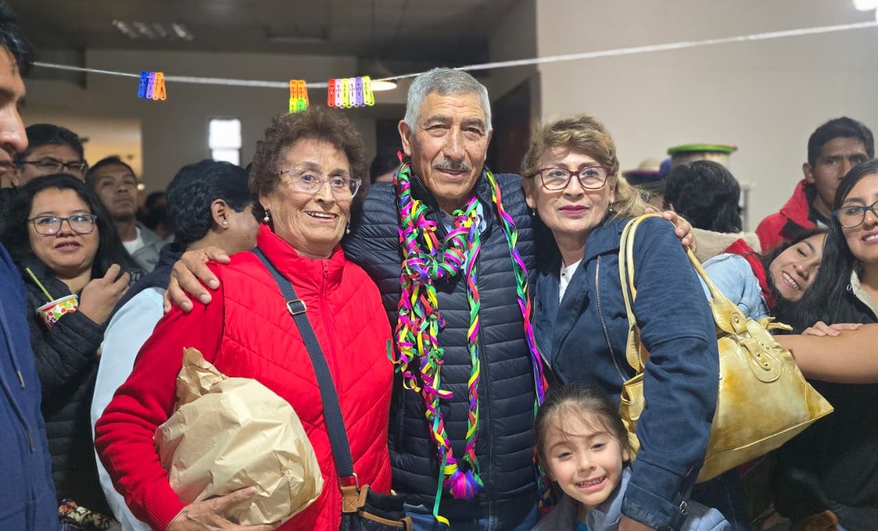 Manuel Vera Paredes tras boca de urna de Datum que lo posicionan como el más votado para la provincia de Arequipa. (Foto: Omar Cruz/@photo.gec)