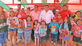 GRT Agasajo a diez mil niños en Tacna