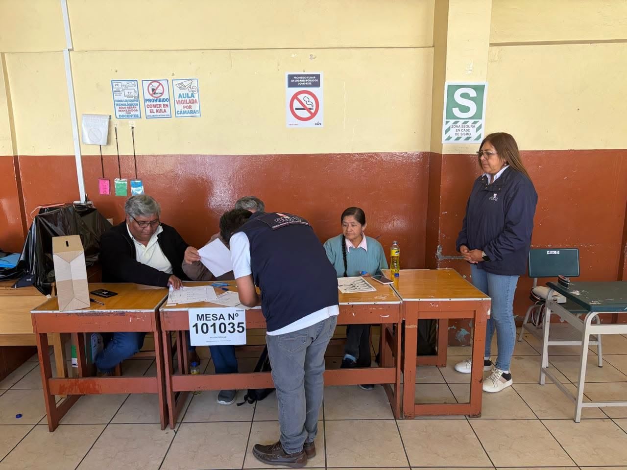 ONPE asiste a municipalidades provinciales de Arequipa para las elecciones en centros poblados. Foto: ONPE.
