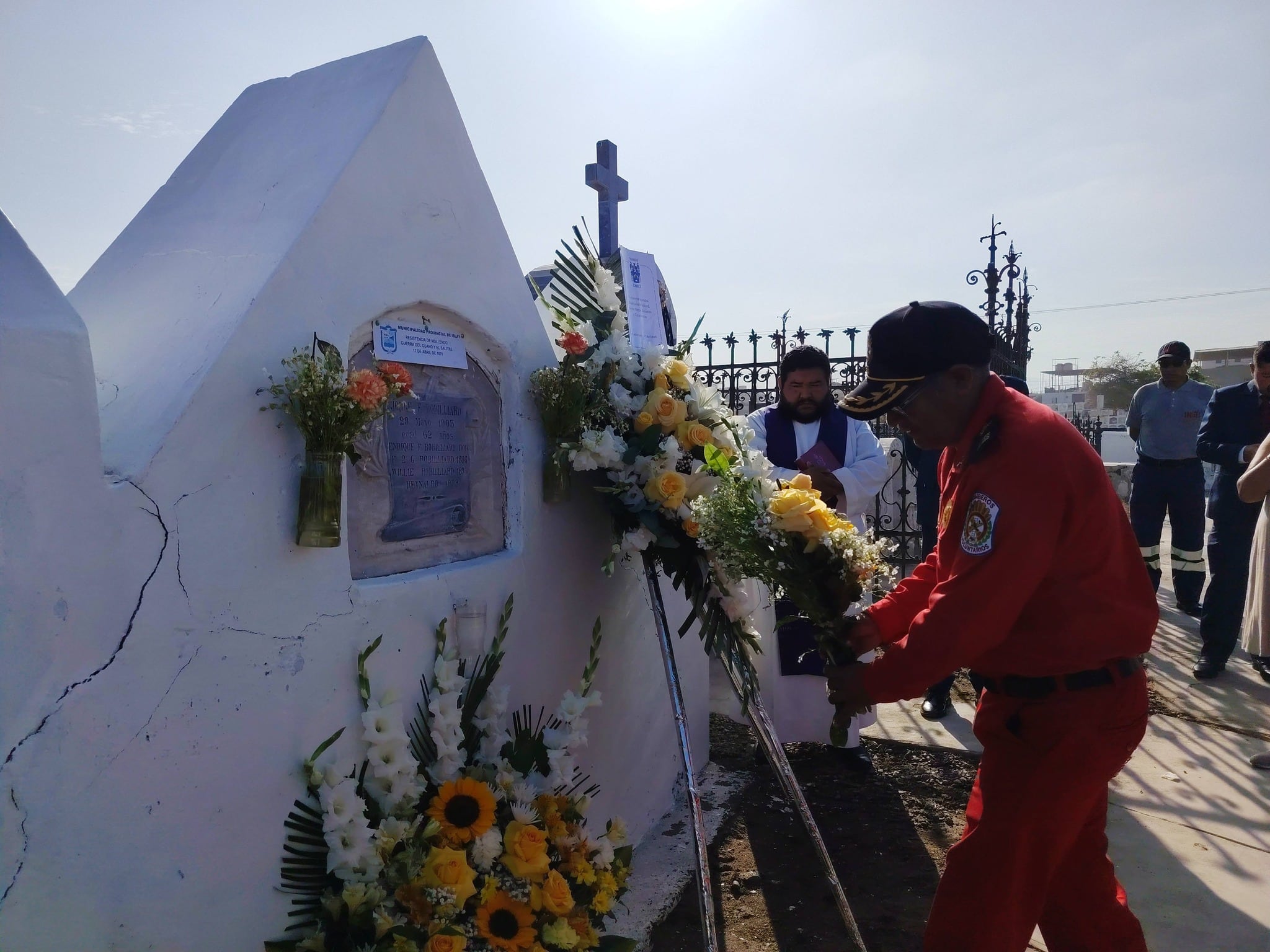 Mollendo honra con solemnidad los 147 años de su resistencia durante la Guerra del Pacífico. Foto: Mollendinos.