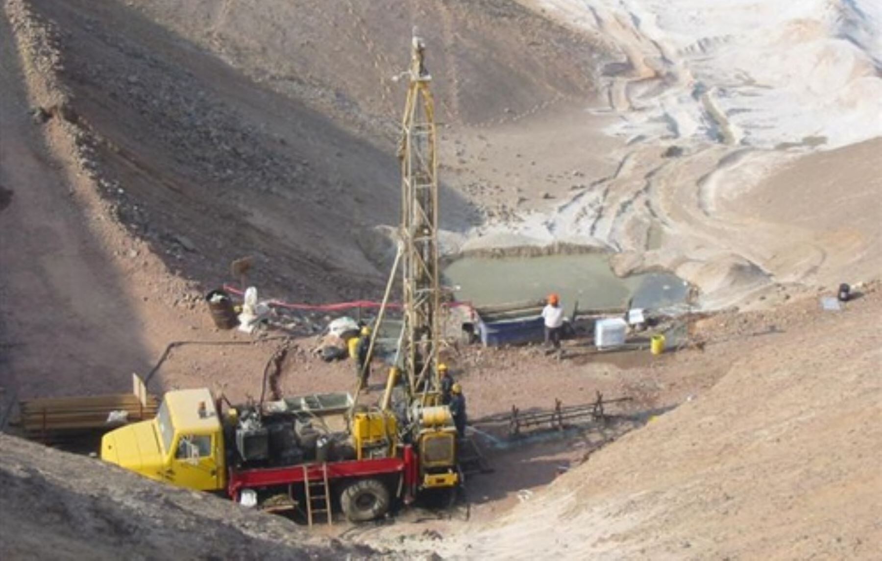 En 2027 se iniciaría la producción de cobre en Tía María. Foto: Andina