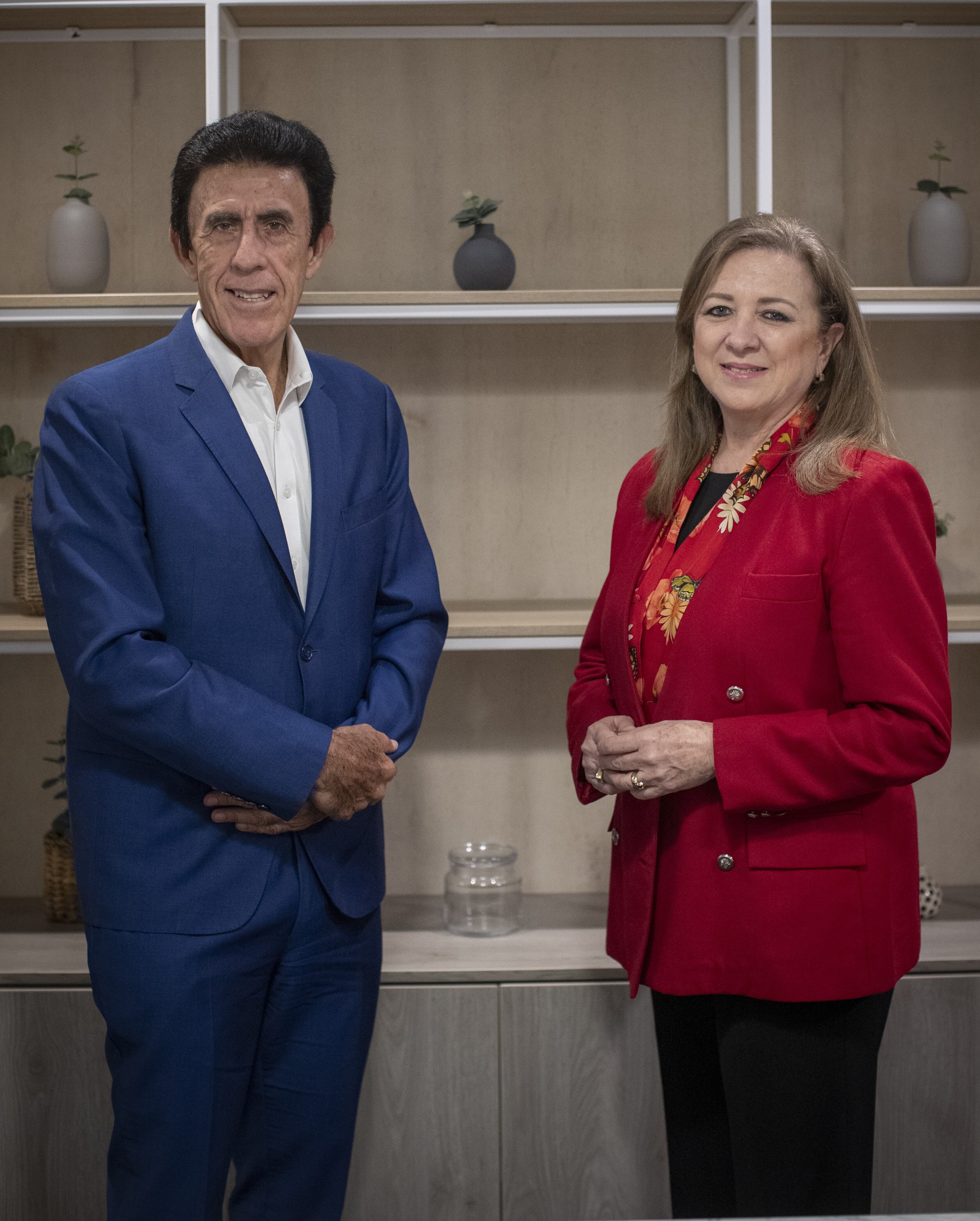Gonzalo Galdos y María Isabel León, esta última presidirá el CADE Ejecutivos 2025. (Foto: Hugo Pérez/El Comercio)