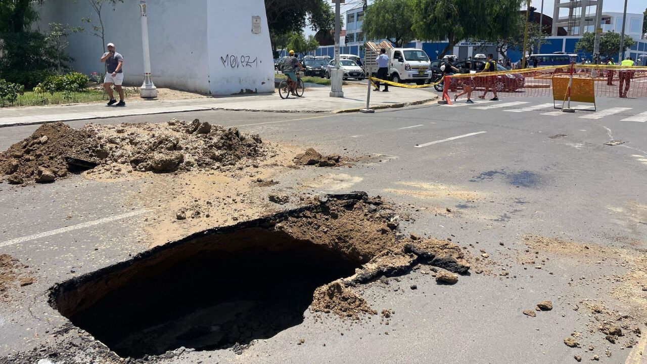 Es urgente cambiar redes de agua y alcantarillado.