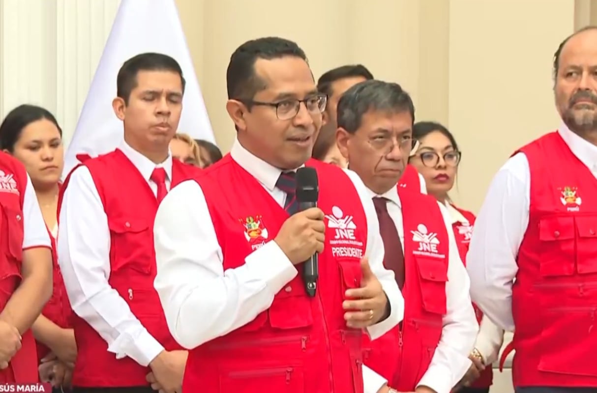 El titular del Jurado Nacional de Elecciones señaló que los retrasos se originaron por incumplimientos en el traslado del material electoral y anunció que se evaluarán responsabilidades administrativas y penales. (Foto: Captura /Canal N)