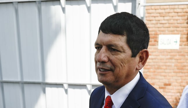 Controversia en torno a proceso judicial contra Lozano.