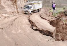 Arequipa: Lluvias intensas dañan vía en la provincia de La Unión