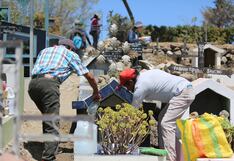 Día de Todos los Santos en Arequipa: Población acude al cementerio El Cebollar (VIDEO Y FOTOS)