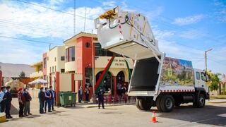 Tacna: Presentan primer camión compactador de basura de Pachía