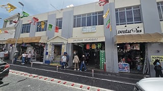 Ambulantes afectan ventas en galerías de Arequipa