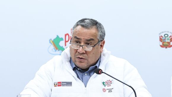 Adrianzén en conferencia de prensa