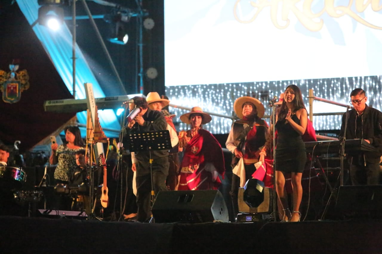 Serenata tradicional arequipeña en la Plaza de Armas ¿Quiénes se presentan?