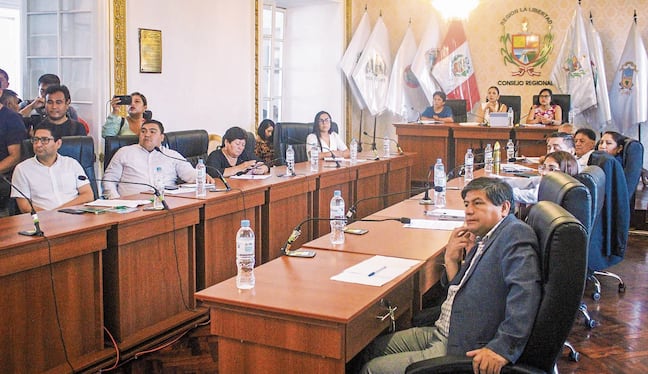 Comisiones de Educación y Desarrollo Social del Consejo Regional La Libertad revisarán acusaciones por presuntos pagos y contrataciones irregulares.