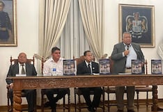 Fredy Vicente Aranda presenta libro sobre la tradición de los Negritos de Huánuco