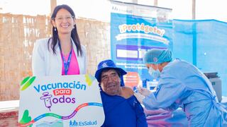 Más de 20 adultos mayores vacunados contra influenza y neumococo en Moquegua