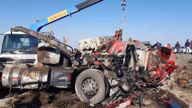 Derrame de combustible generó temor en la vía Juliaca - Arequipa